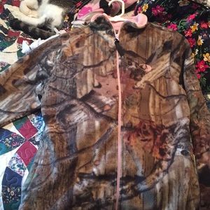 Mossy Oak zip up